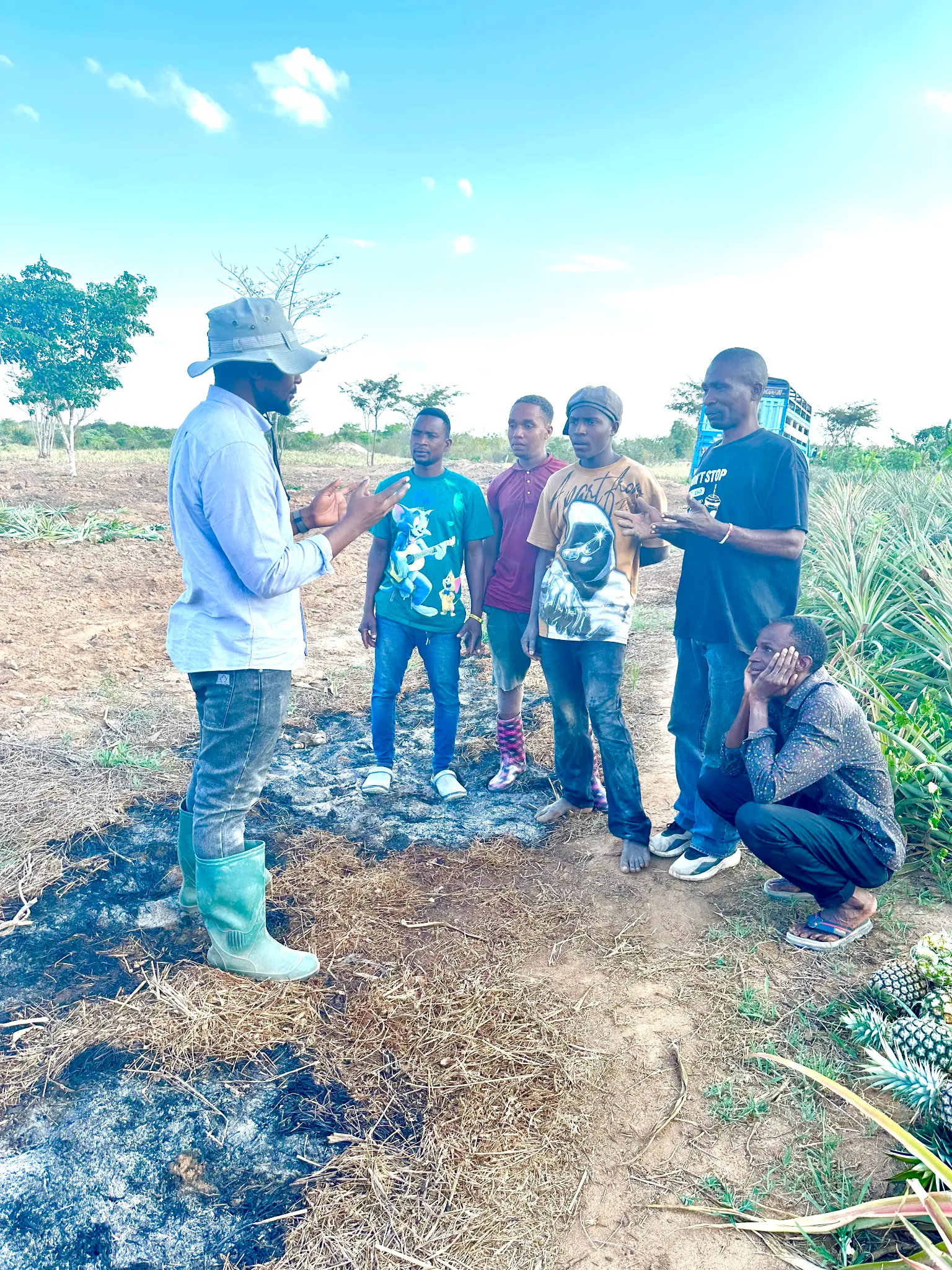 Client-supplied field training and farmer empowerment photograph